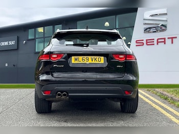 Used Jaguar F-Pace 2019 for sale - 75261645: Photo