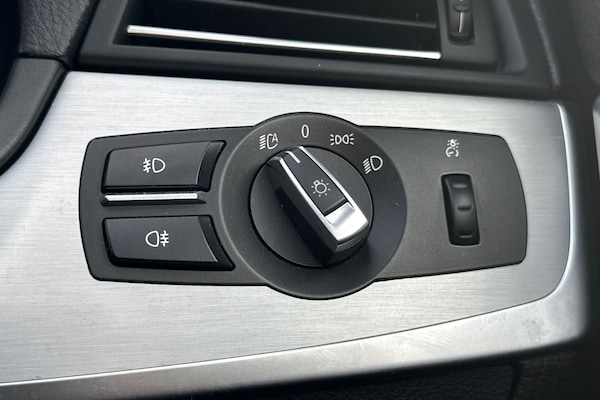 Used BMW 5 Series 2016 for sale - 76158297: Photo 34