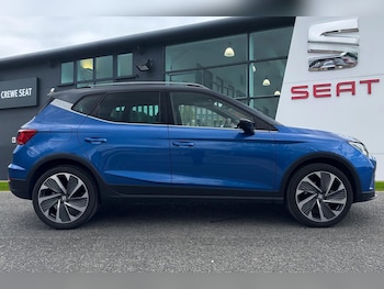 Used SEAT Arona 2023 for sale - 78325789: Photo