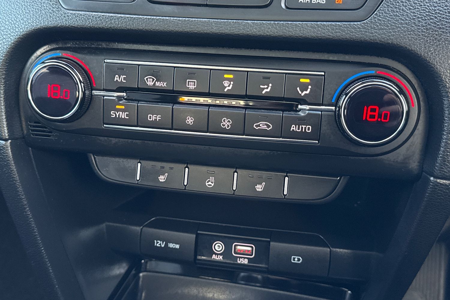 Used Kia Ceed 2019 for sale - 76805360: Photo 22