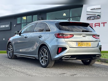 Used Kia Ceed 2019 for sale - 76805360: Photo