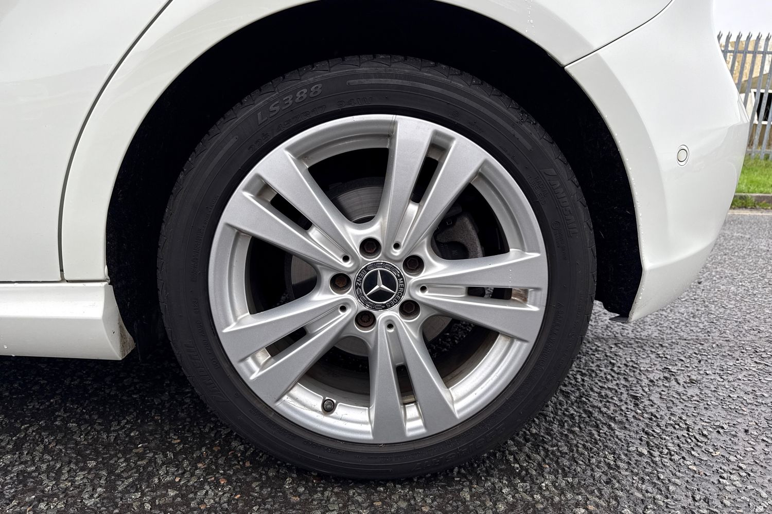 Used Mercedes-Benz A-Class 2017 for sale - 76723731: Photo 10