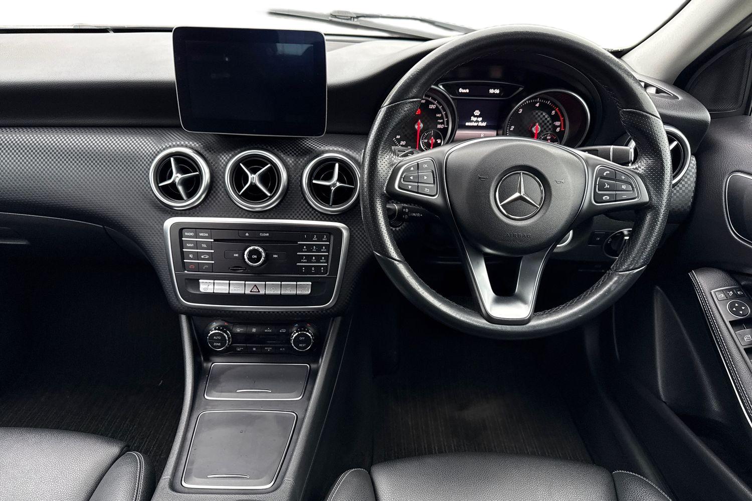 Used Mercedes-Benz A-Class 2017 for sale - 76723731: Photo 17