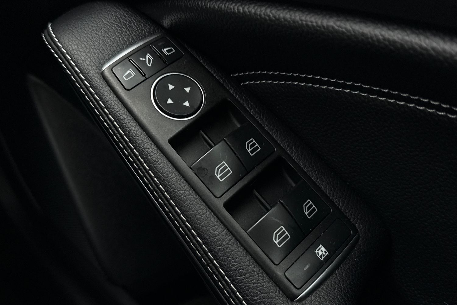 Used Mercedes-Benz A-Class 2017 for sale - 76723731: Photo 31