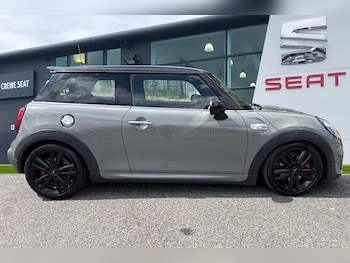 Used MINI Hatch 2018 for sale - 79355186: Photo