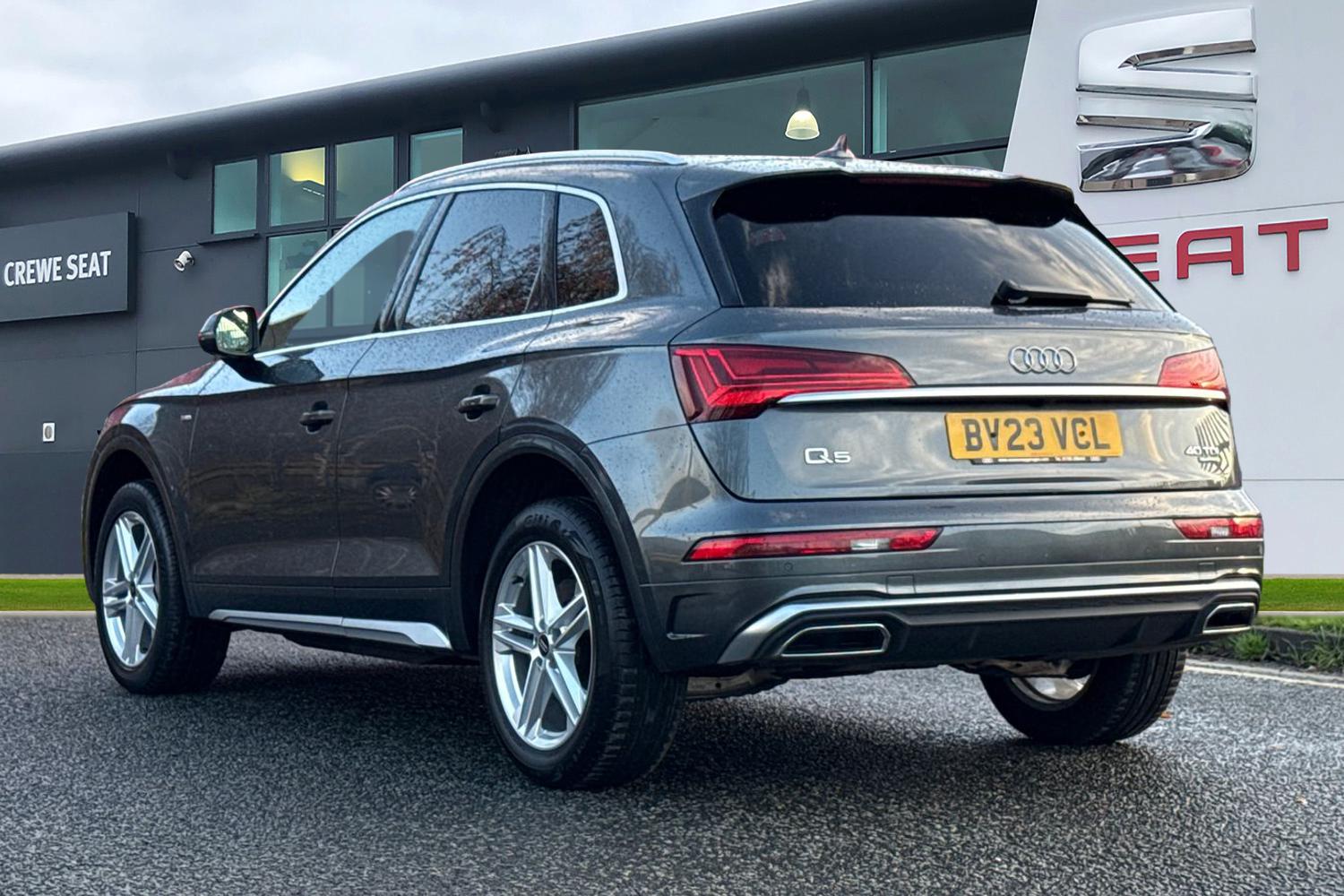 Used Audi Q5 2023 for sale - 76883997: Photo 2