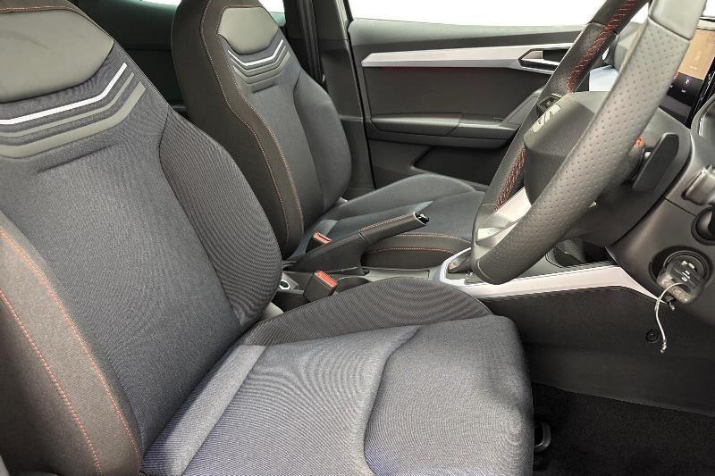 Used SEAT Arona 2025 for sale - 77935642: Photo 9