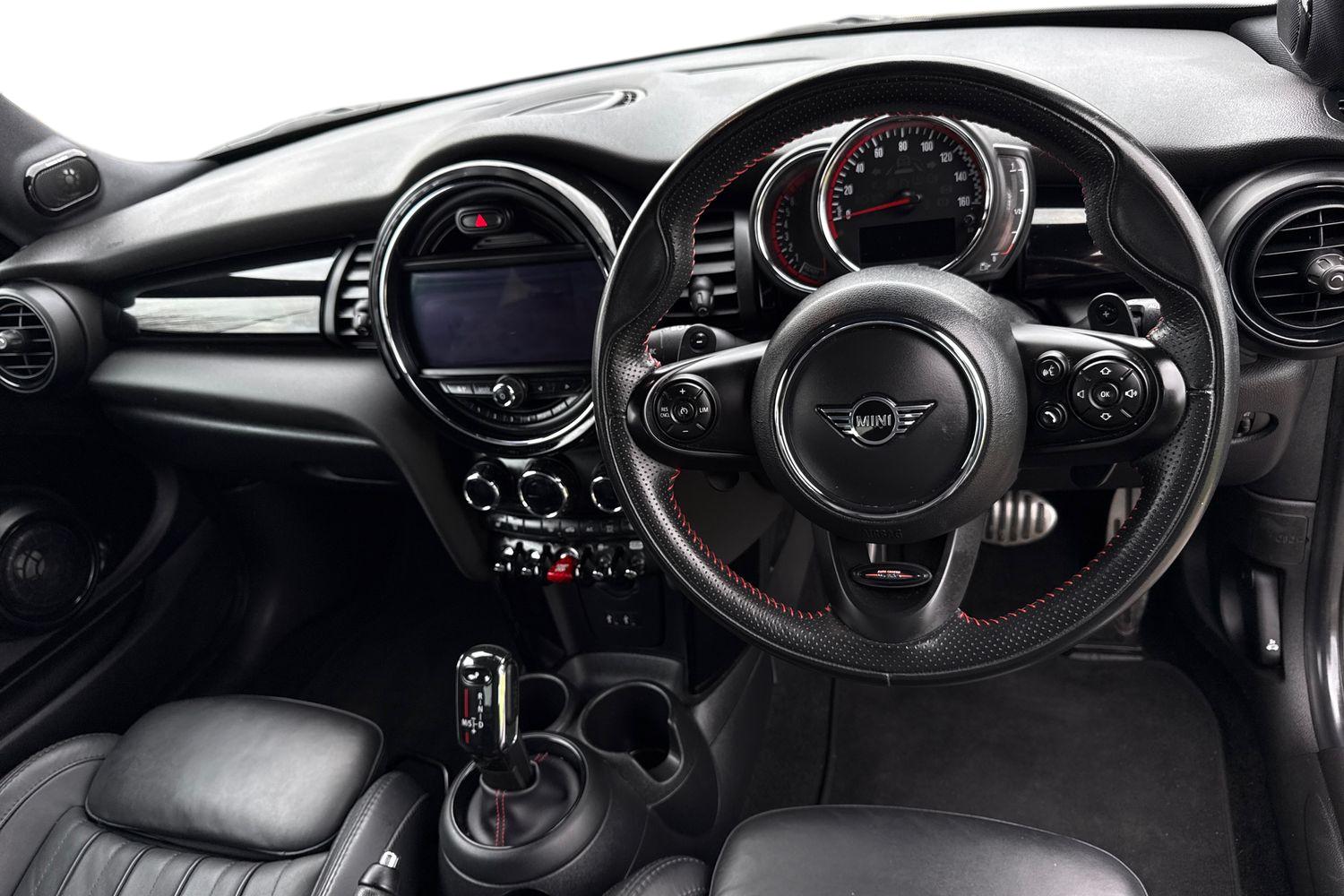 Used MINI Hatch 2019 for sale - 77728621: Photo 18