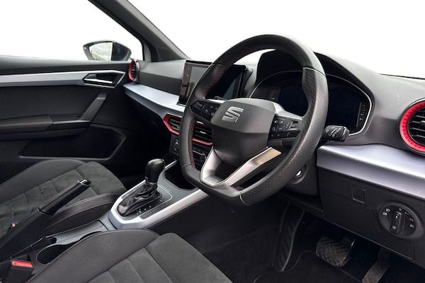 Used SEAT Arona 2024 for sale - 76220260: Photo 14