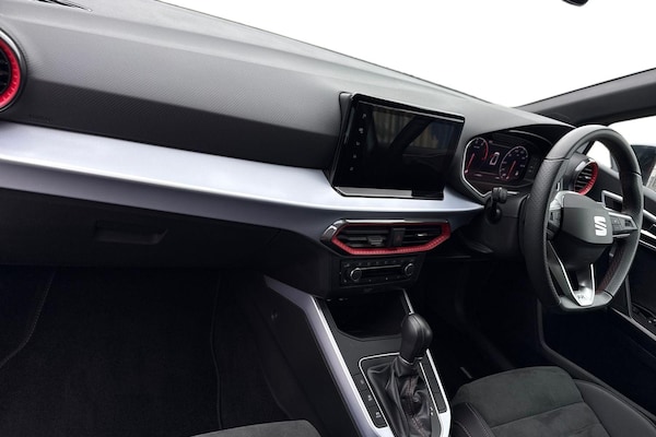 Used SEAT Arona 2024 for sale - 76220260: Photo 15
