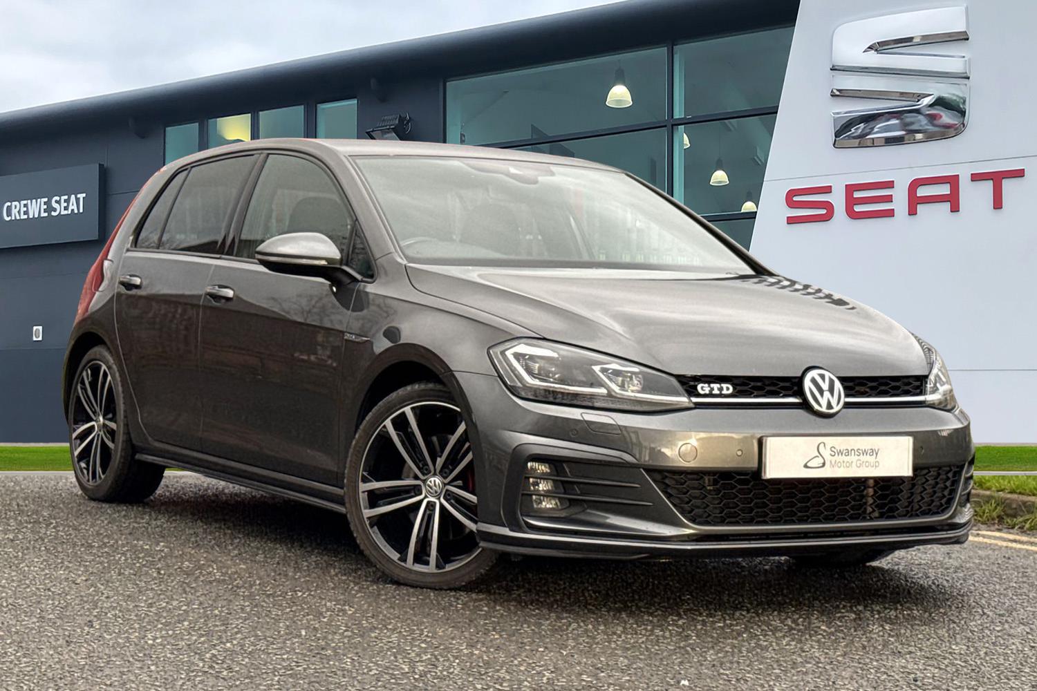 Used Volkswagen Golf 2019 for sale - 77368609: Photo 1
