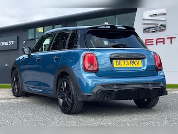 Used MINI Hatch 2023 for sale - 79537456: Photo