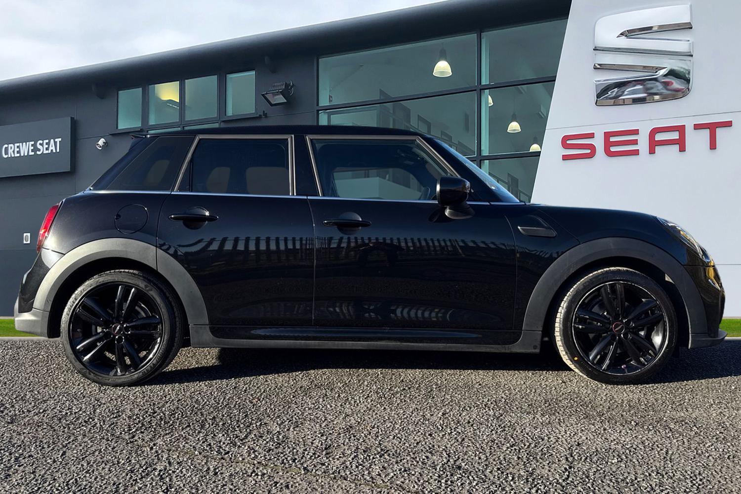 Used MINI Hatch 2022 for sale - 76711774: Photo 3