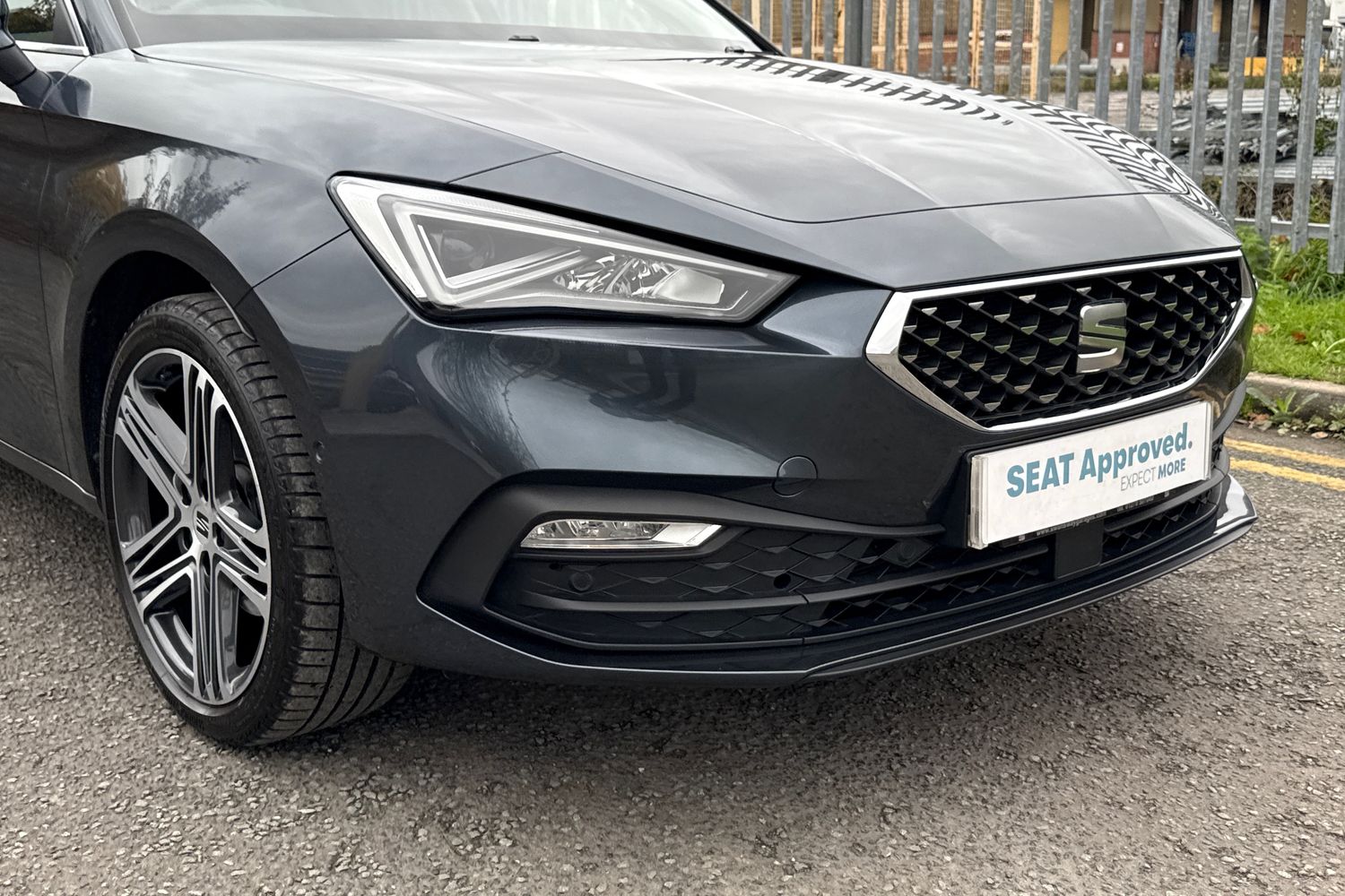 Used SEAT Leon 2023 for sale - 76558254: Photo 9