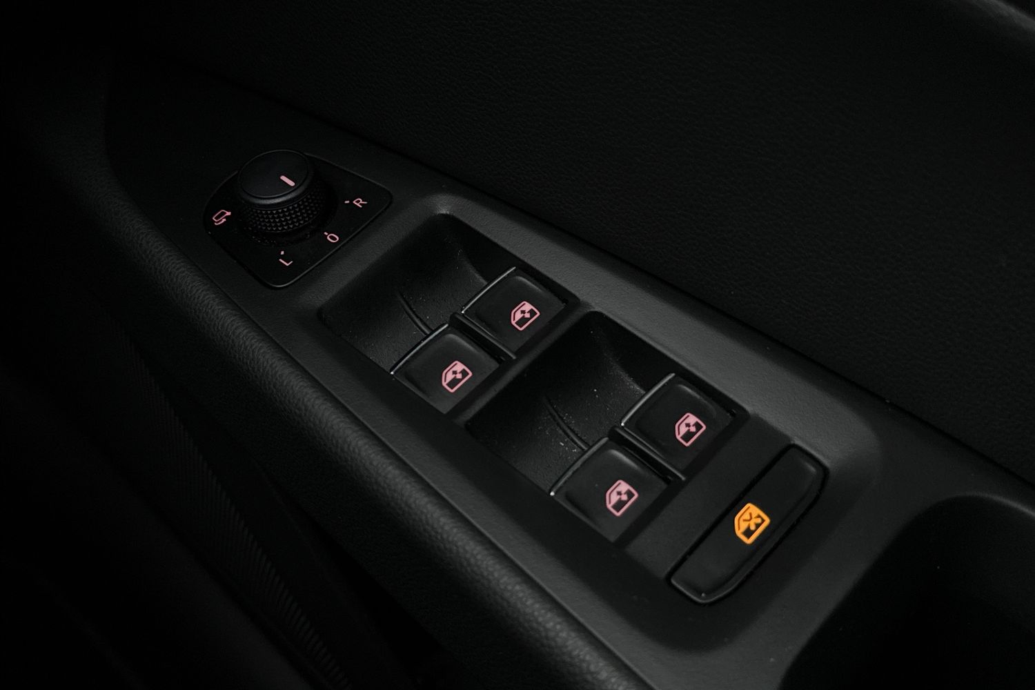 Used SEAT Leon 2020 for sale - 77014048: Photo 32