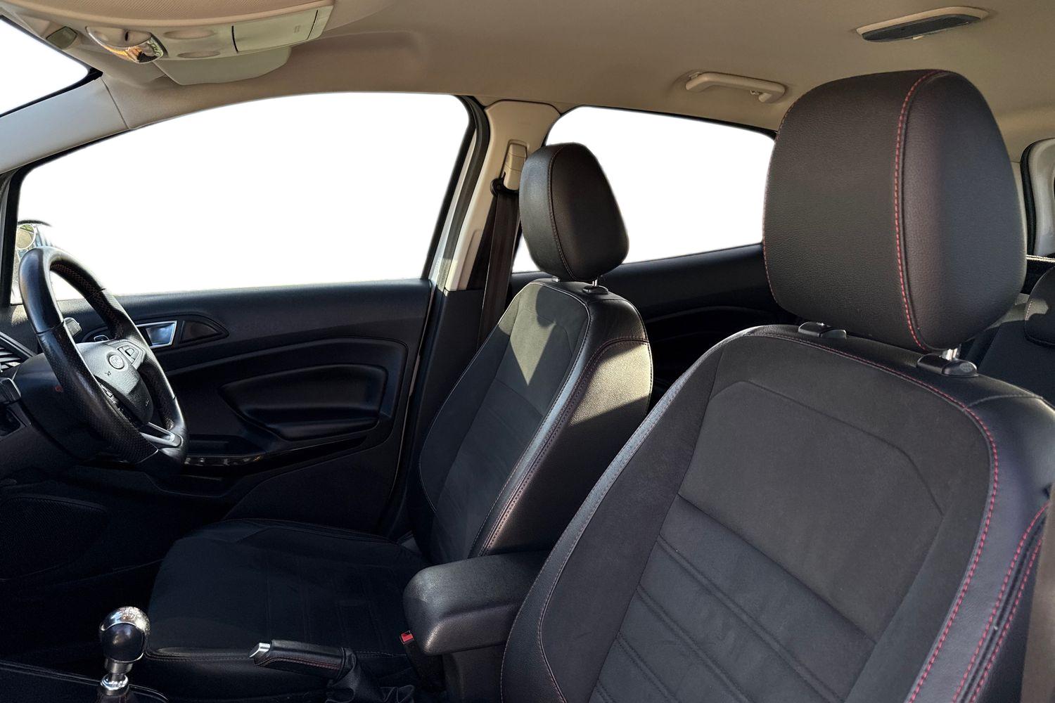 Used Ford Ecosport 2019 for sale - 76670319: Photo 16