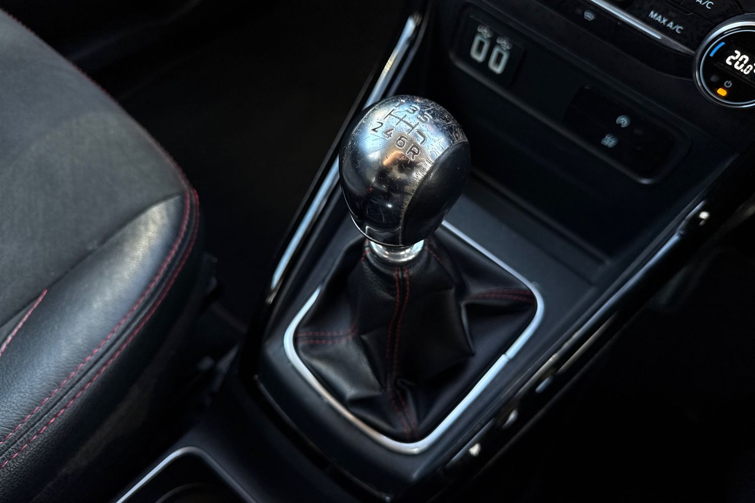 Used Ford Ecosport 2019 for sale - 76670319: Photo 23