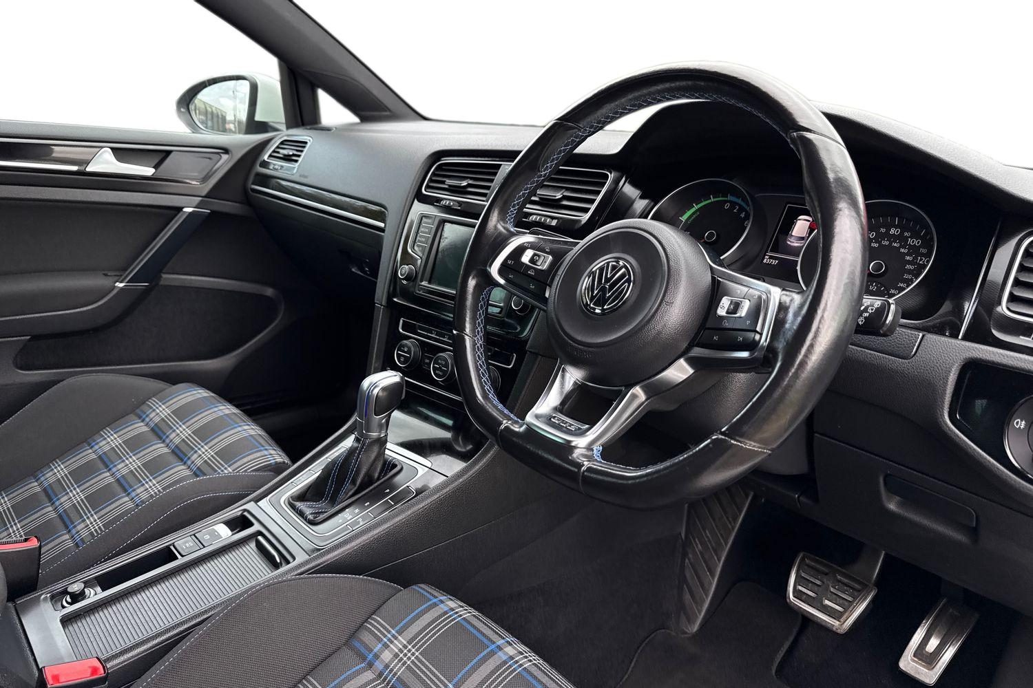 Used Volkswagen Golf 2016 for sale - 76320386: Photo 14