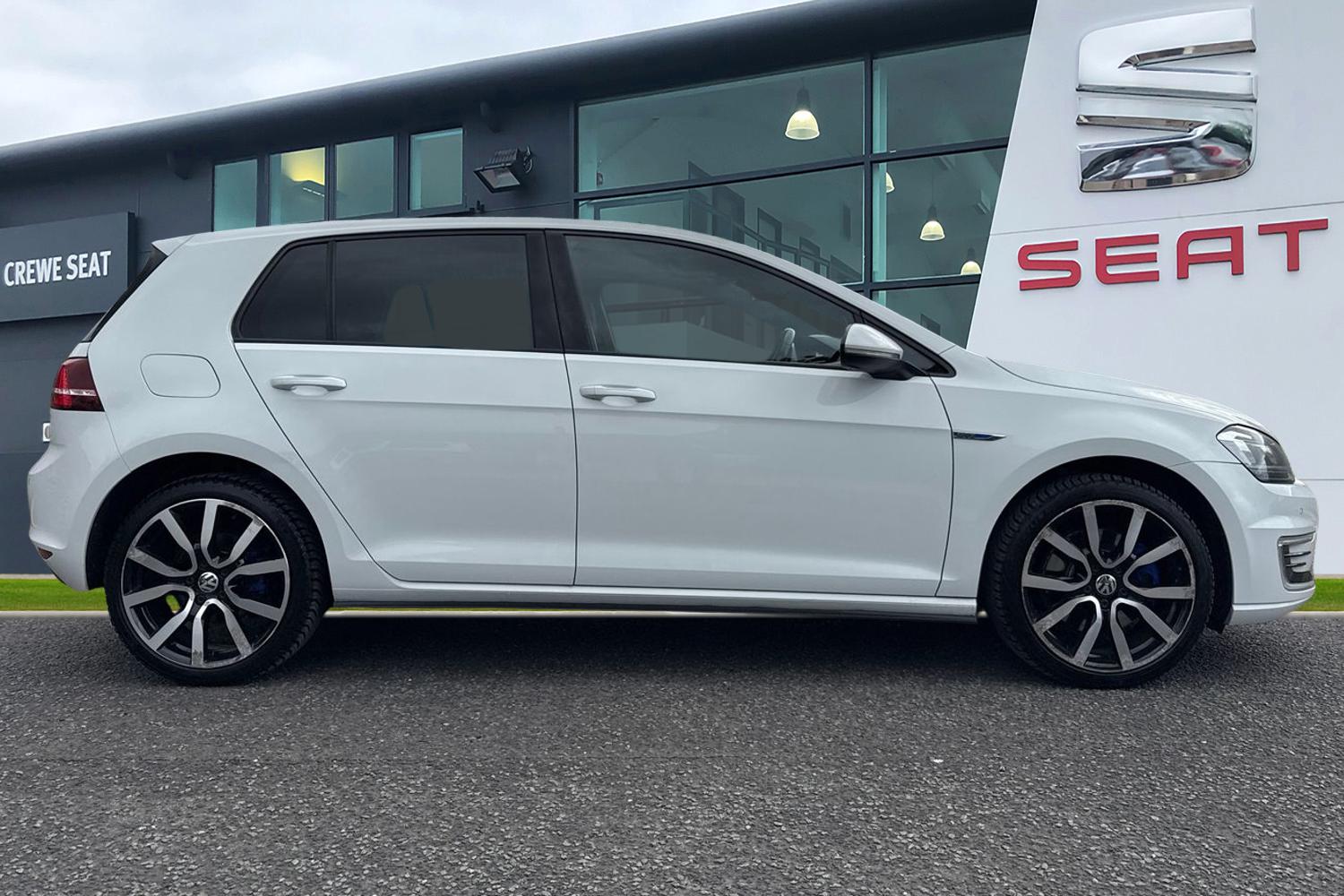 Used Volkswagen Golf 2016 for sale - 76320386: Photo 3
