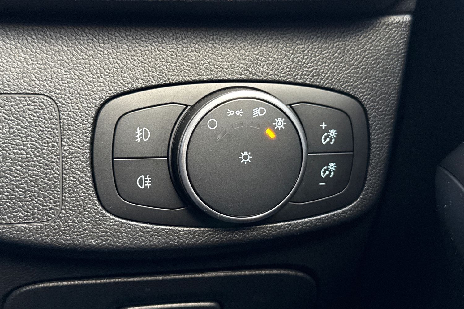 Used Ford Focus 2019 for sale - 77093610: Photo 40