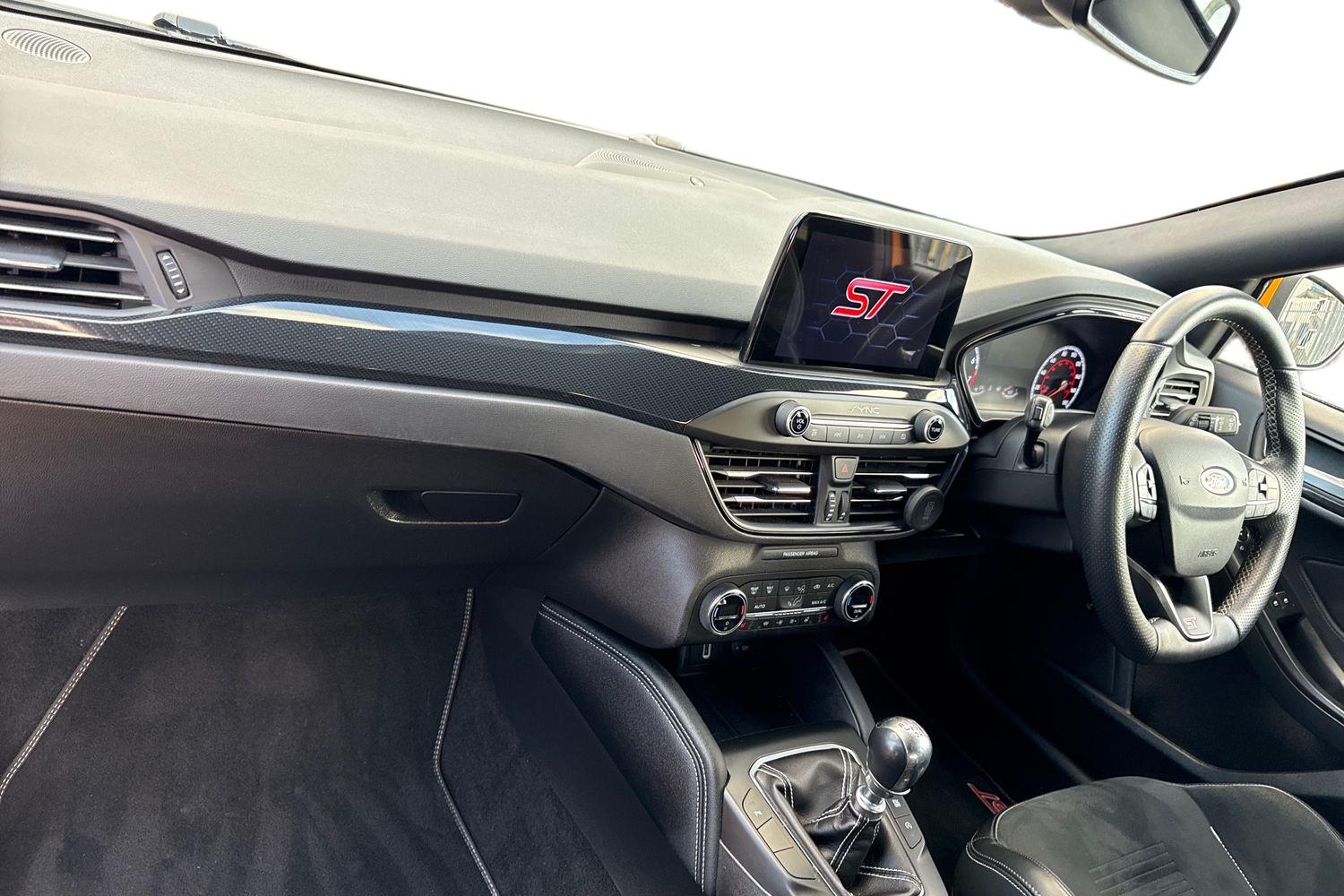 Used Ford Focus 2019 for sale - 77093610: Photo 9