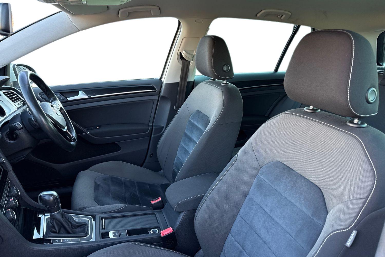 Used Volkswagen Golf 2015 for sale - 76654324: Photo 15