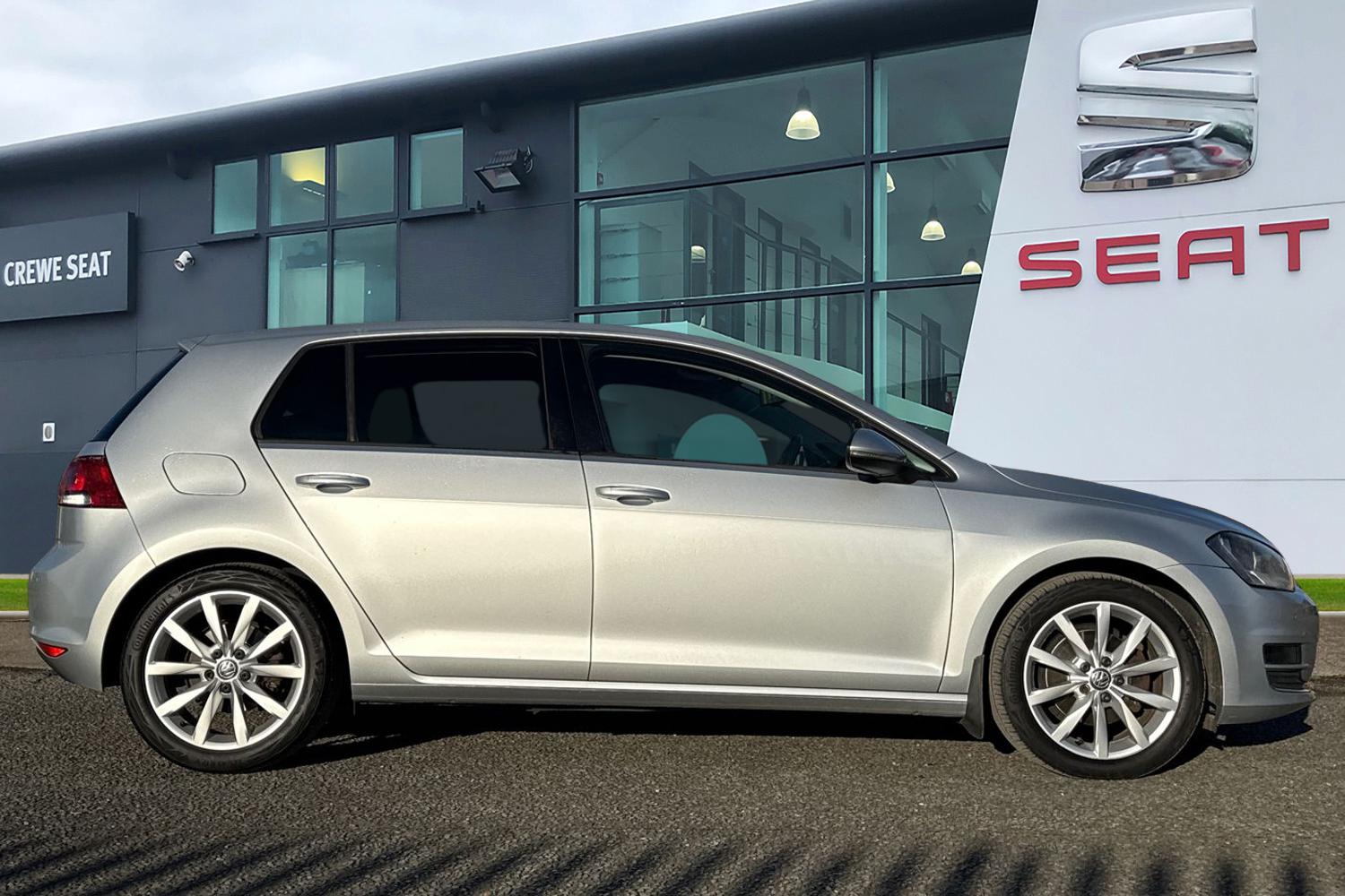 Used Volkswagen Golf 2015 for sale - 76654324: Photo 3