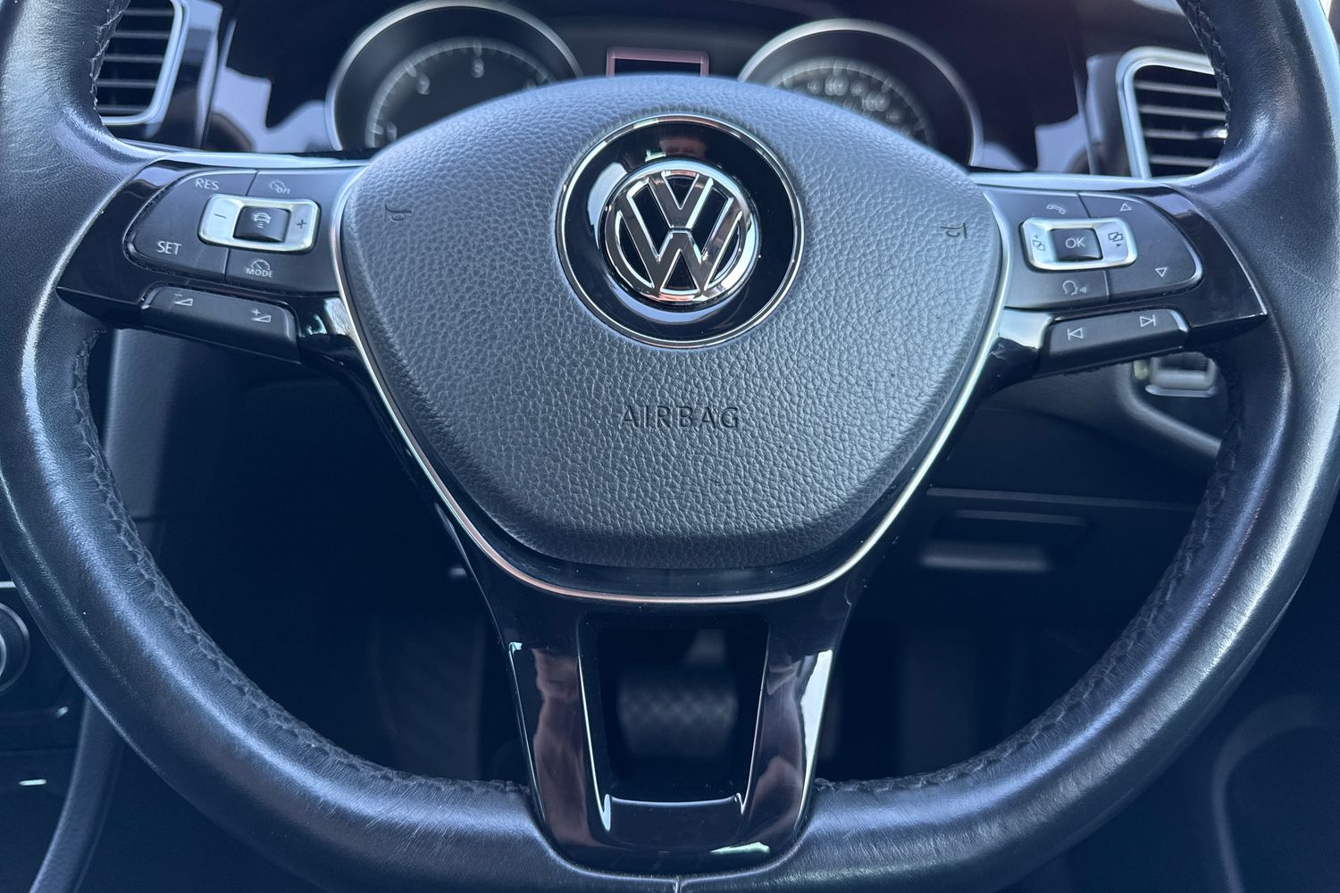 Used Volkswagen Golf 2015 for sale - 76654324: Photo 37