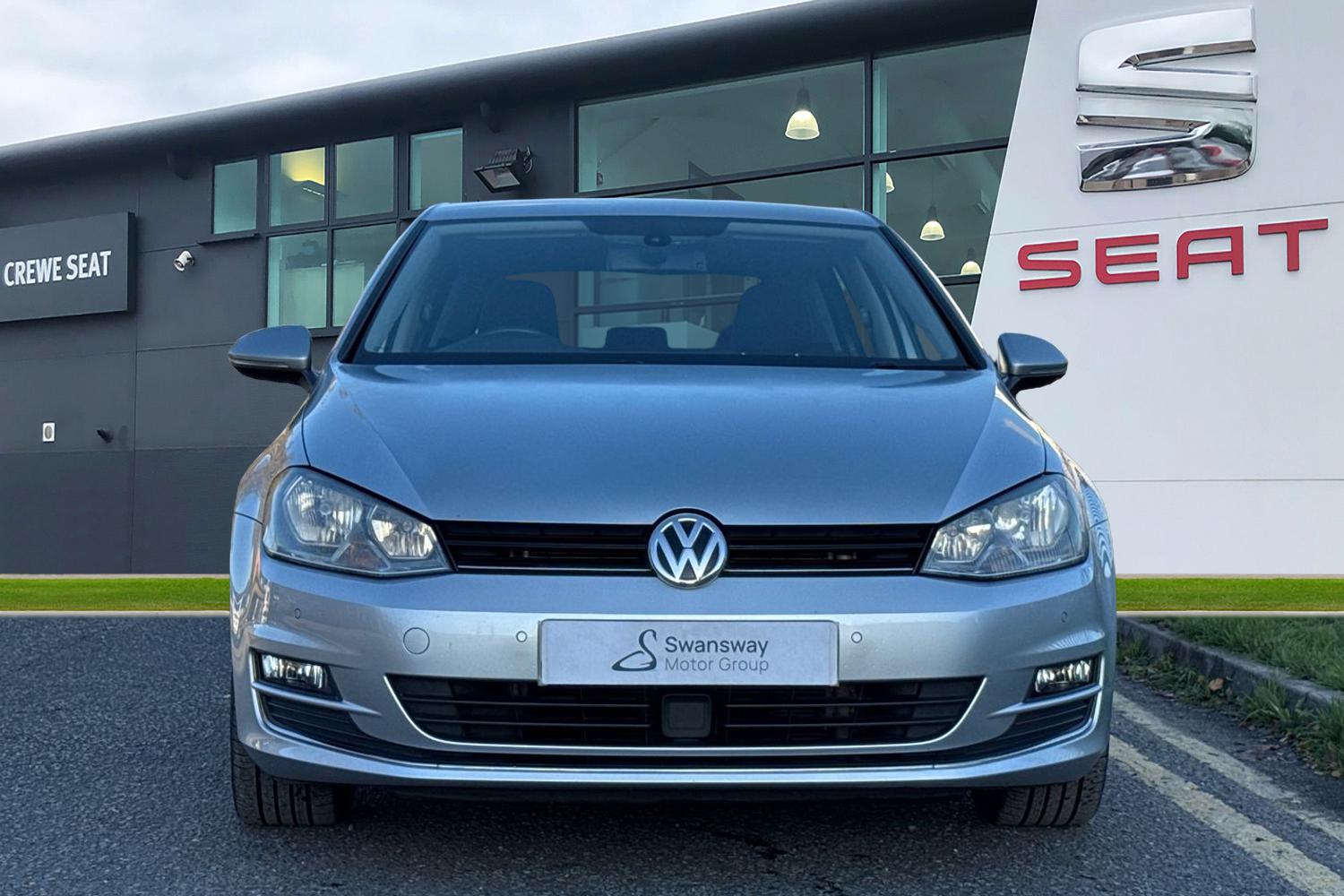 Used Volkswagen Golf 2015 for sale - 76654324: Photo 5