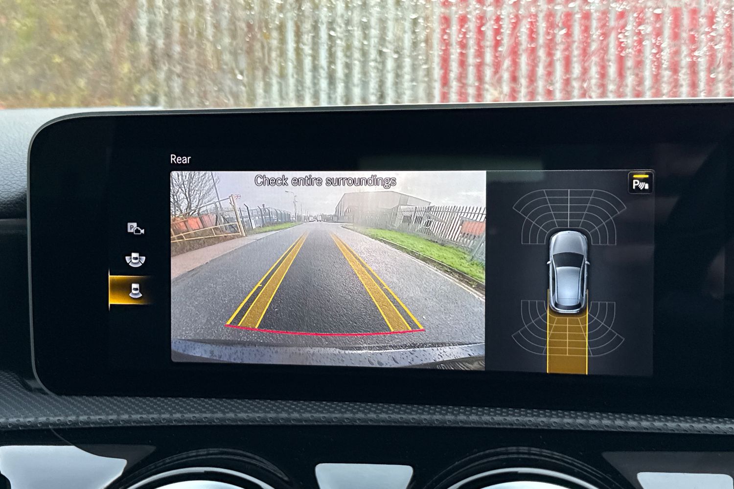 Used Mercedes-Benz A-Class 2018 for sale - 76697821: Photo 38