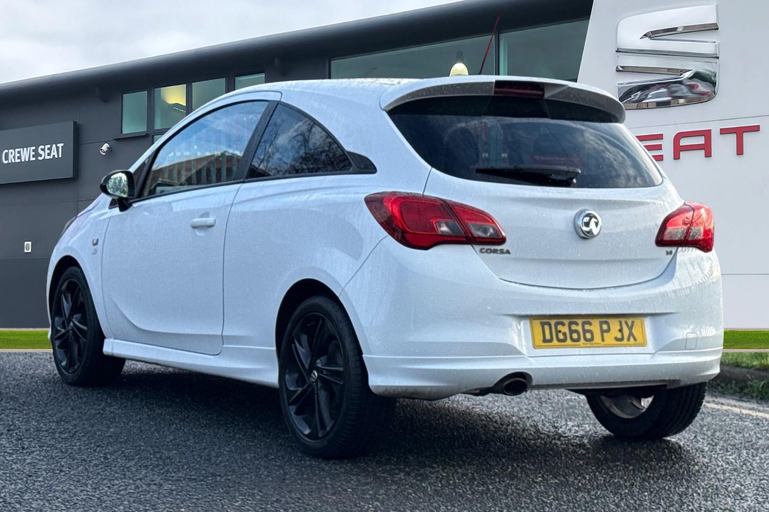 Used Vauxhall Corsa 2016 for sale - 77557422: Photo 2