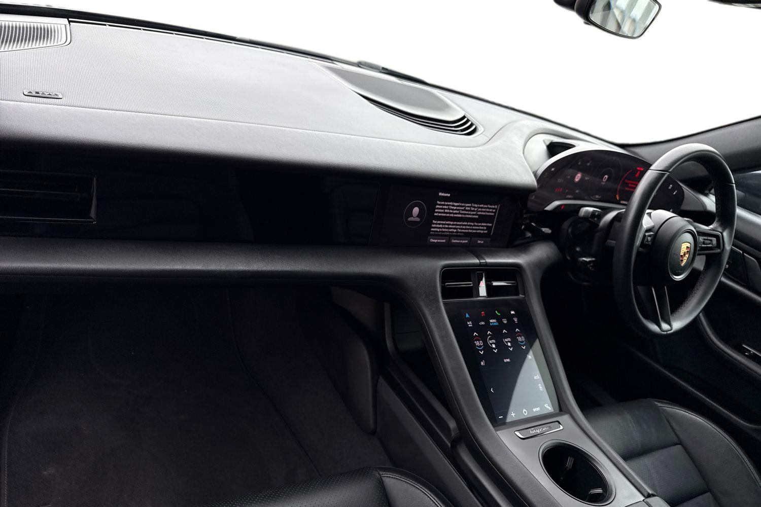 Used Porsche Taycan 2023 for sale - 77520273: Photo 15