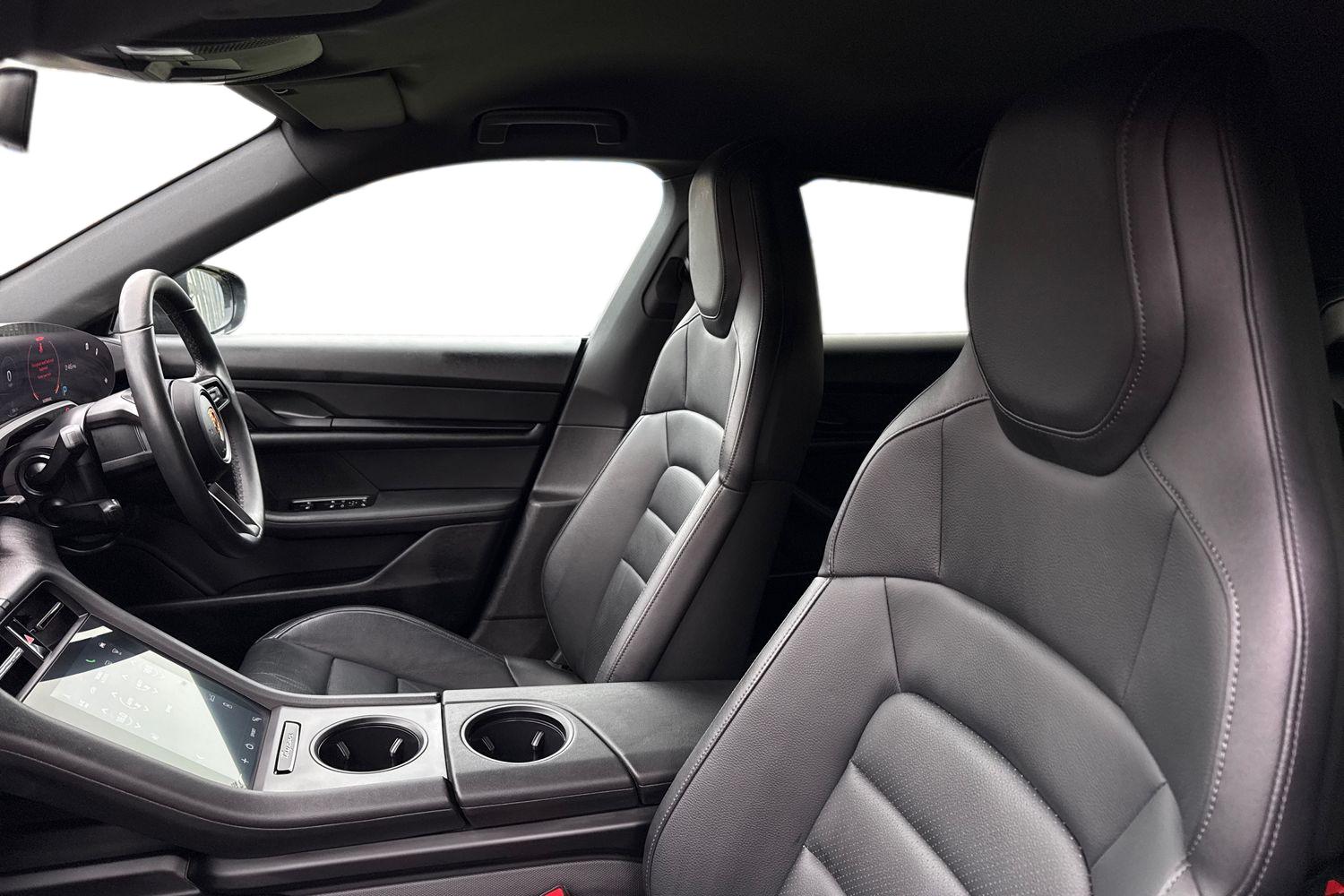 Used Porsche Taycan 2023 for sale - 77520273: Photo 16