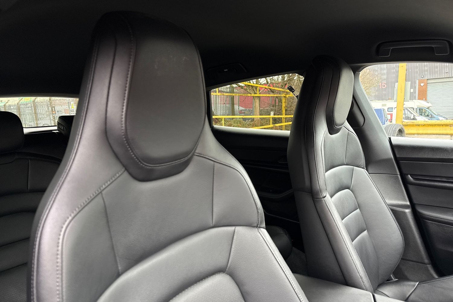 Used Porsche Taycan 2023 for sale - 77520273: Photo 24