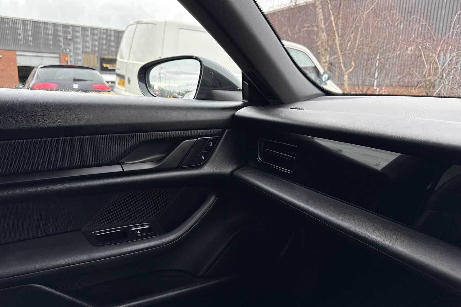 Used Porsche Taycan 2023 for sale - 77520273: Photo 32