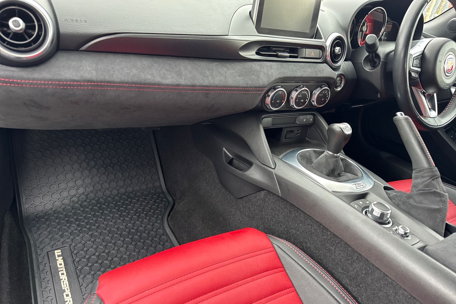 Used Abarth 124 Spider 2018 for sale - 76985239: Photo 20