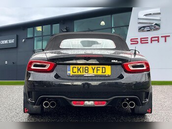 Used Abarth 124 Spider 2018 for sale - 76985239: Photo