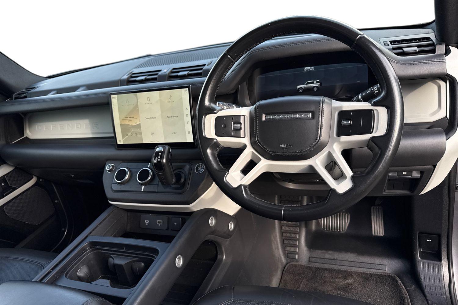 Used Land Rover Defender 90 2022 for sale - 76629971: Photo 13