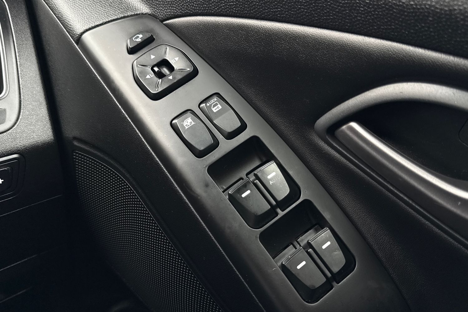 Used Hyundai Ix35 2014 for sale - 77700628: Photo 35