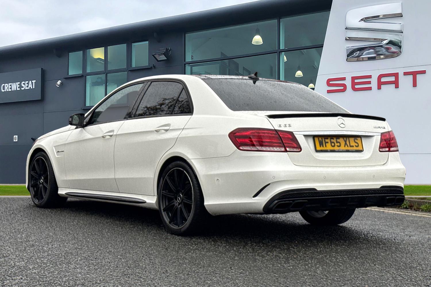 Used Mercedes-Benz E Class 2015 for sale - 76546198: Photo 2