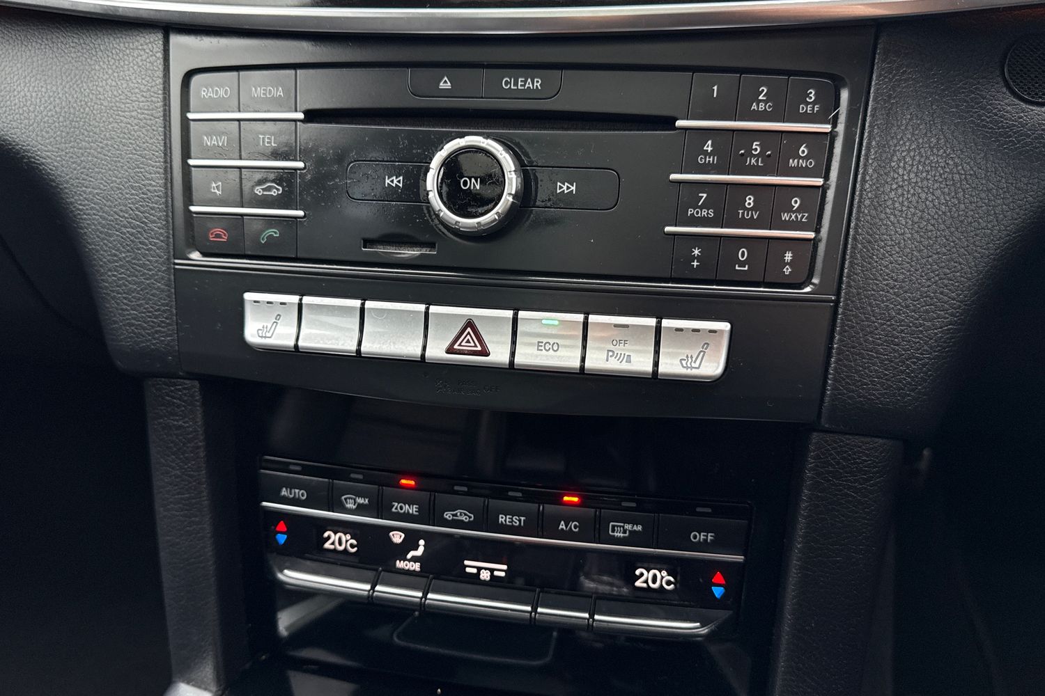 Used Mercedes-Benz E Class 2015 for sale - 76546198: Photo 22