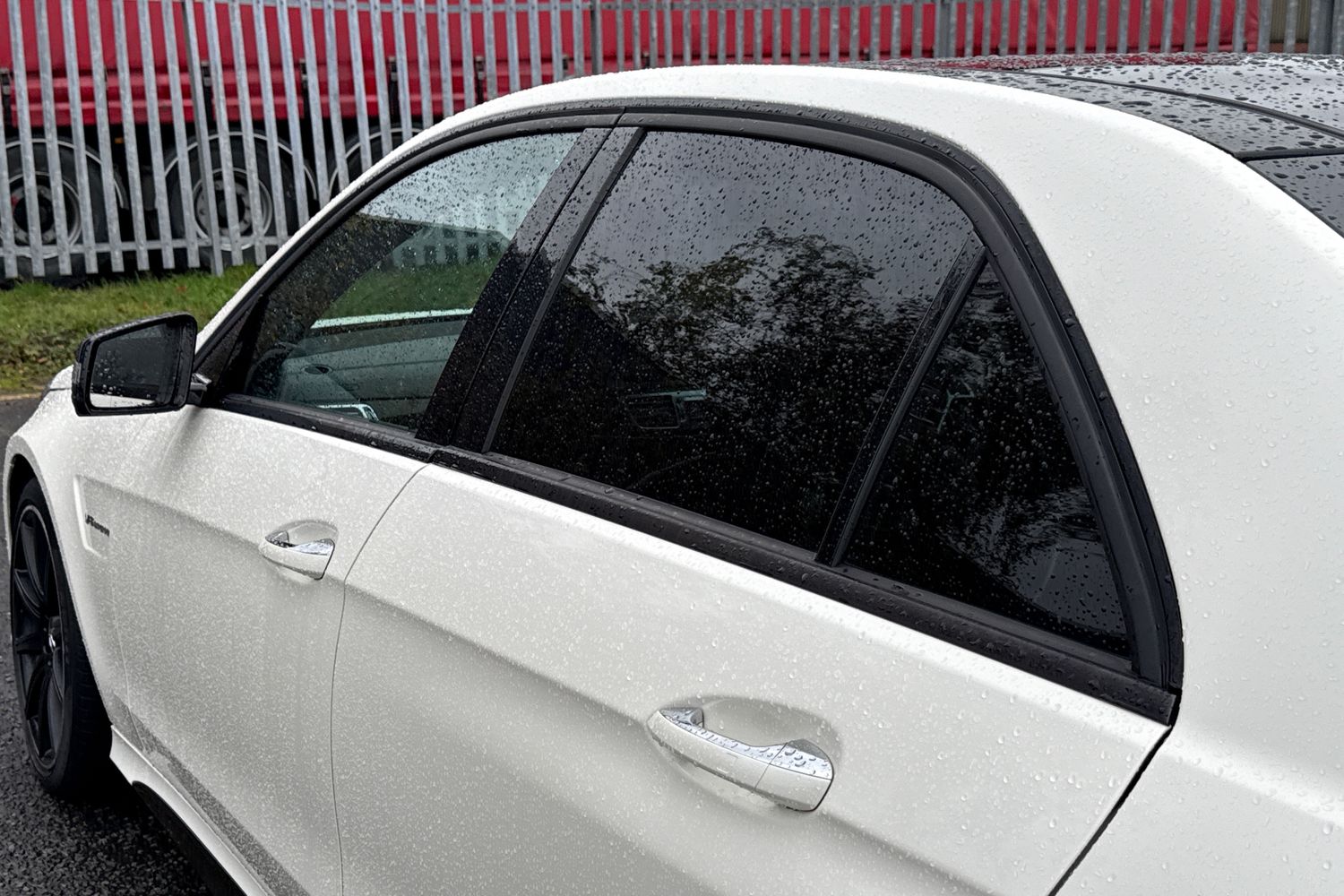 Used Mercedes-Benz E Class 2015 for sale - 76546198: Photo 25