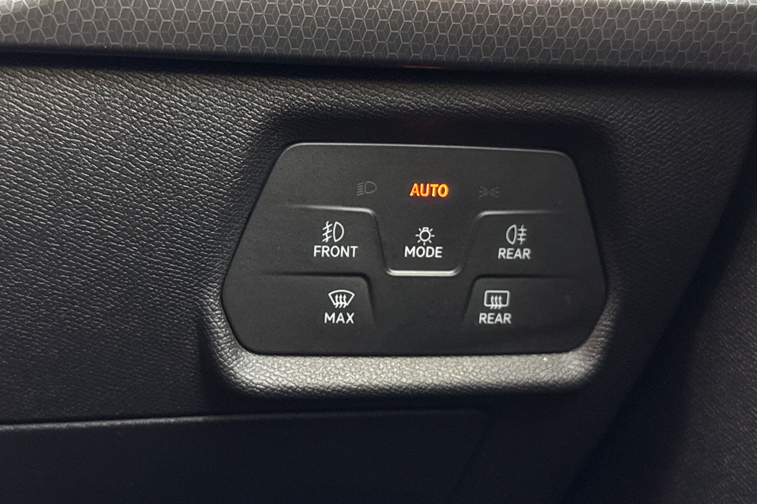 Used SEAT Leon 2021 for sale - 77135307: Photo 34