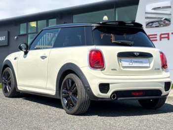 Used MINI Hatch 2018 for sale - 75131428: Photo