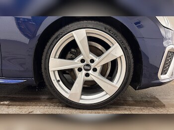 Used Audi A4 2022 for sale - 77407484: Photo