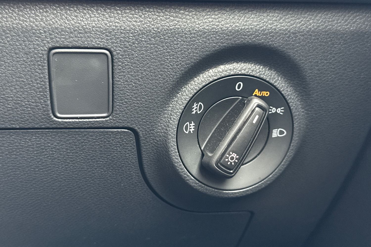 Vehicle 33