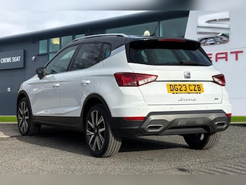 Used SEAT Arona 2023 for sale - 77642018: Photo