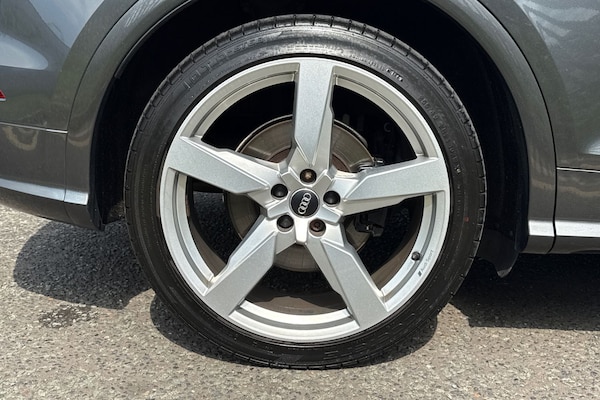 Used Audi Q5 2018 for sale - 76263993: Photo 12