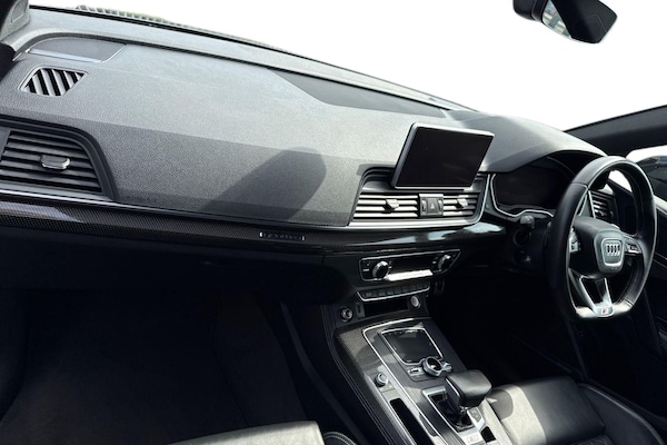 Used Audi Q5 2018 for sale - 76263993: Photo 15