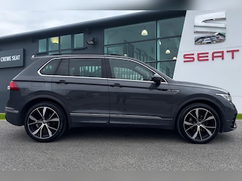 Used Volkswagen Tiguan 2021 for sale - 78079008: Photo